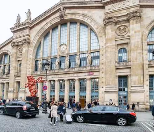 IN THE BEST PART OF PARIS CANAL ST MARTIN