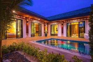 Rawai VIP Villas, Kids Park & Spa (4 Bed)