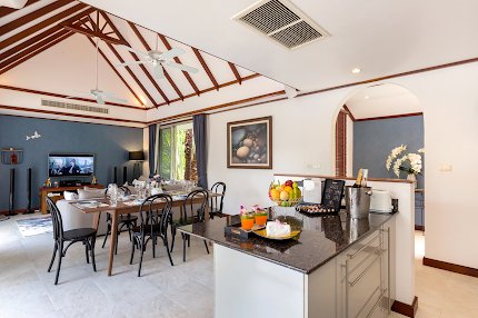 Stylish Villa Near Kata Beach