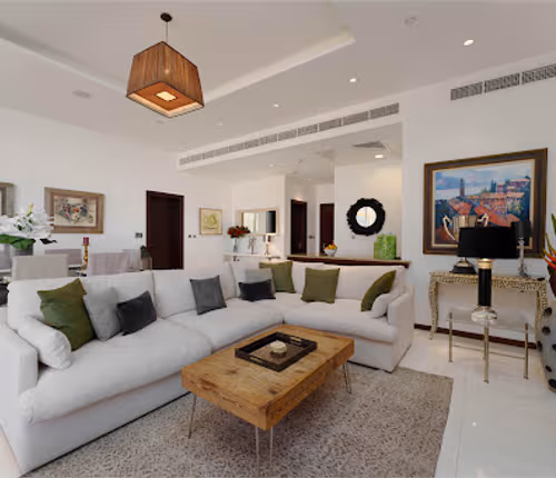 Stunning Sea View Serviced  Apartment