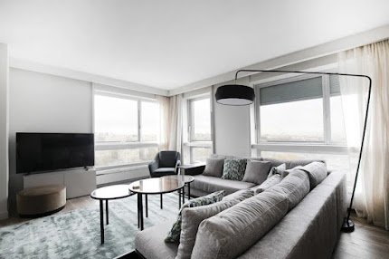 100M2 QUAI DE GRENELLE VIEWS FROM 15TH FLOOR