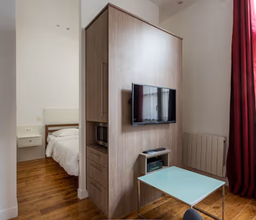 Rue Lincoln Serviced Apartment