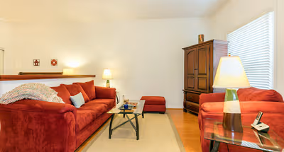 Studio apartment at Marina District apartment