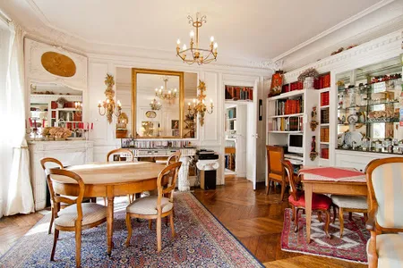 AVENUE DES TERNES SERVICED APARTMENT