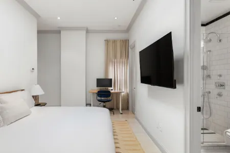 Lexington Avenue Service Apartment