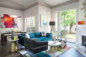 Metric Blvd Apartments