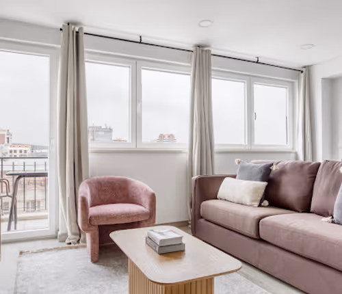 Pequeno Serviced Apartments