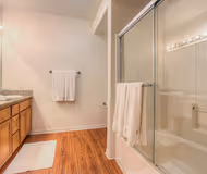 Tiverton Ave Apartment