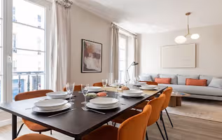 Nestled along the Quai banks of Seine - Perfection in the intimate luxury near Louvre