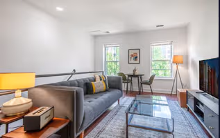 17th St NW Serviced Apartments