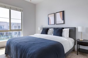Grosvenor Blvd Apartment
