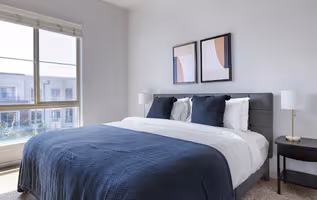 Grosvenor Blvd Apartment