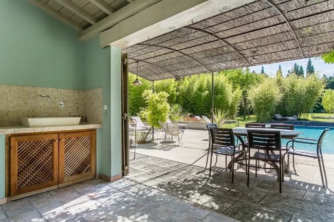 St Remy Provencal Villa With Mediterranean Essences