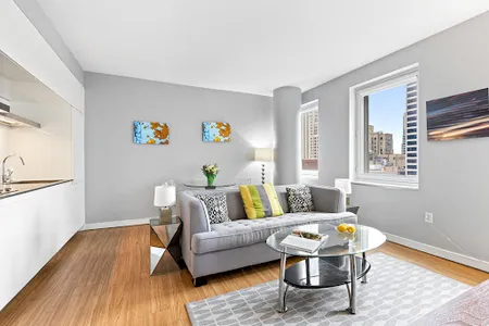 70 West 45th