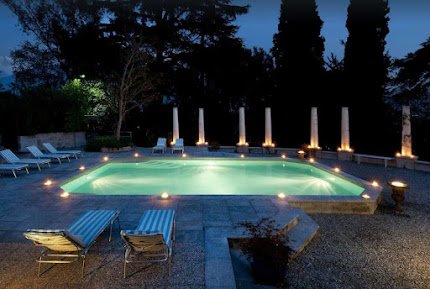 Solution FOR A Luxury Stay-13000 M2 Exotic Italian Lake Front Home IN Mennagio