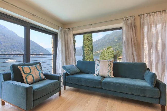 ULTRA MODERN LUXURY RETREAT ON THE FIRST LINE OF LAKE COMO!