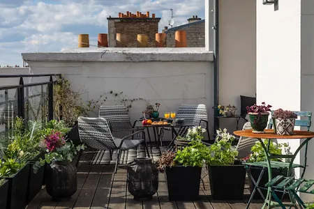 OPERA JEWEL -COMMANDING VIEWS PERCHED IN PARISIAN HEIGHTS