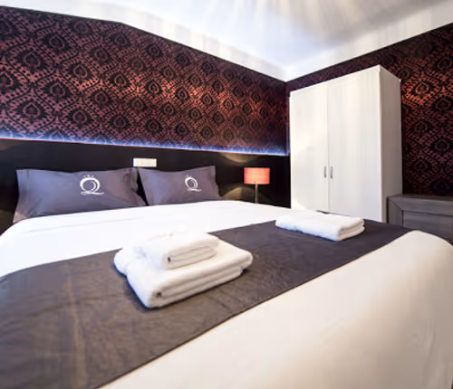 Luxury bedroom at Villa Gemma