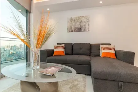 Living area at Docklands Lux 5min walk to Excel Centre