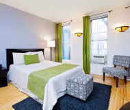 Studio apartment at East 59th Street