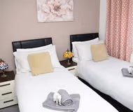 Superior bedroom in 4 Bedroom Apartment in Stanwell Staines