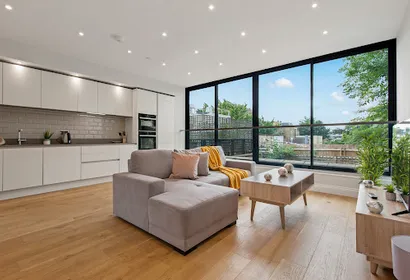 Dalston Apartment by MySquare
