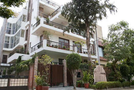 Sector 44 Noida Apartments