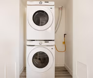 Gateway Blvd Apartment