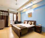 Serviced Apartments near DLF Galleria, Gurgaon