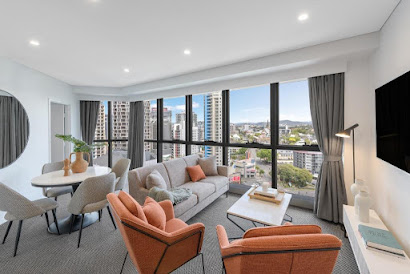 Adelaide Street Apartments