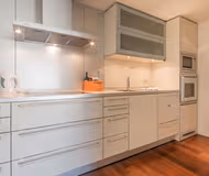 Chic Serviced Apartment