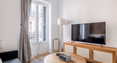 Castillo  Serviced Apartment