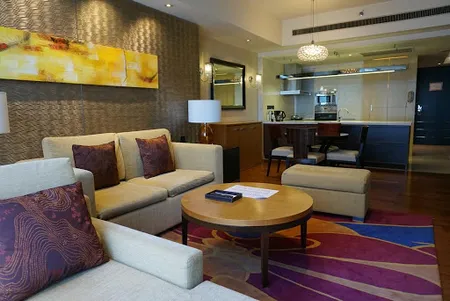 Xinglong Park Serviced Apartments