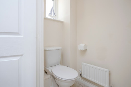 Toilet at Dartford Bridge Kent Stay