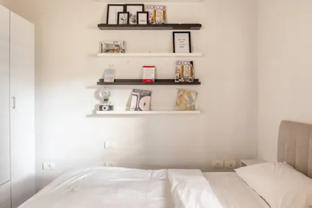 Rothschild Street Serviced Apartment
