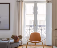 Tall french windows and high ceilings-Saint-Germain-des-prés - rue de Martignac