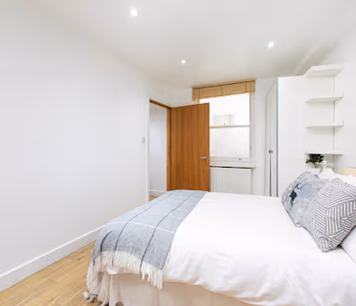 Kings Cross Apartment