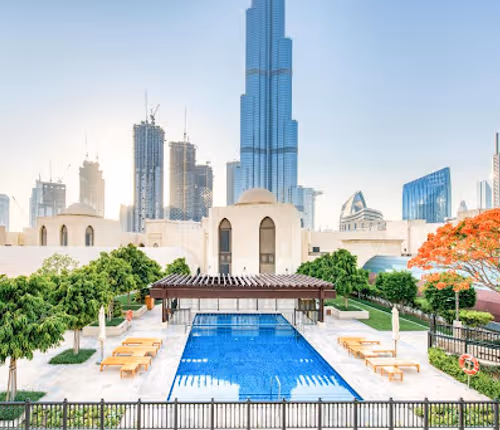 Downtown Street Serviced Apartment