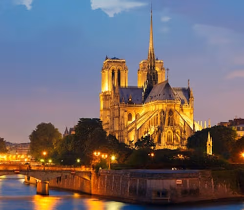 STUNNING VISTA LA NOTRE DAME