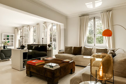 sumptuous villa located in plush and posh Neuilly-sur-Seine