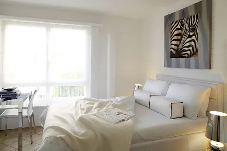 Chemin des Epinettes Serviced Apartment, Lausanne