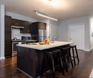 Akard Street Serviced Apartment