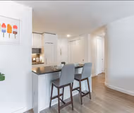 37th St Serviced Apartment