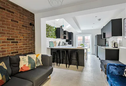 Bolingbroke Road Apartment Coventry