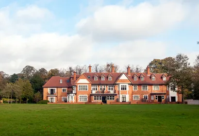 Wraysbury Hall Apartments