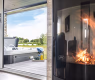 (LAKE) Lakeside Lodge 3p