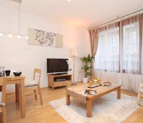 Vagabond Broadway II