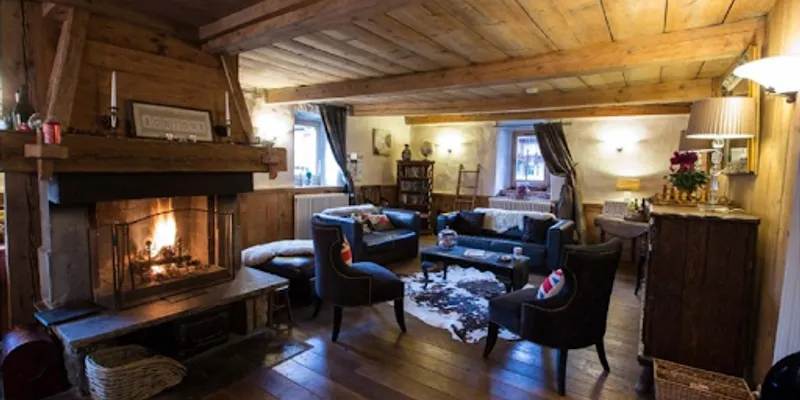 Ski Lovers Paradise on the Slopes of Mozine