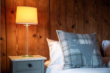 TRADITIONAL LUXURY ALPINE CHALET IN MORZINE