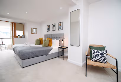 No. 1 Under the Clock